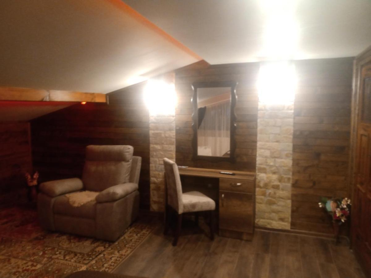Hotel Кръчмъ При Байката Alpin Ribarica Esterno foto