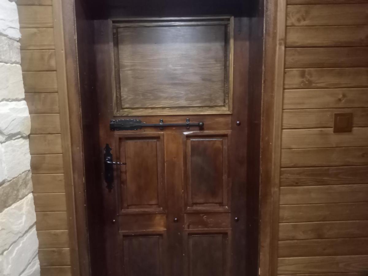 Hotel Кръчмъ При Байката Alpin Ribarica Esterno foto