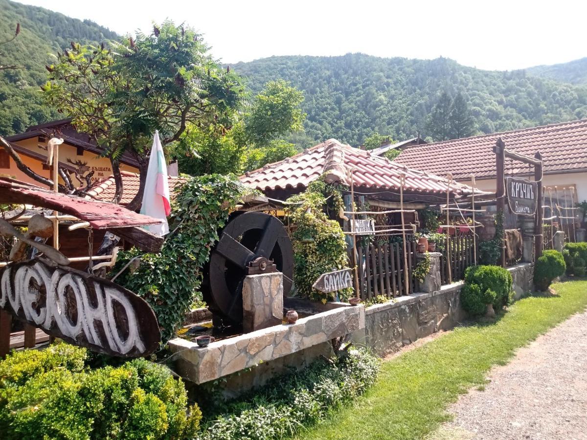Hotel Кръчмъ При Байката Alpin Ribarica Esterno foto