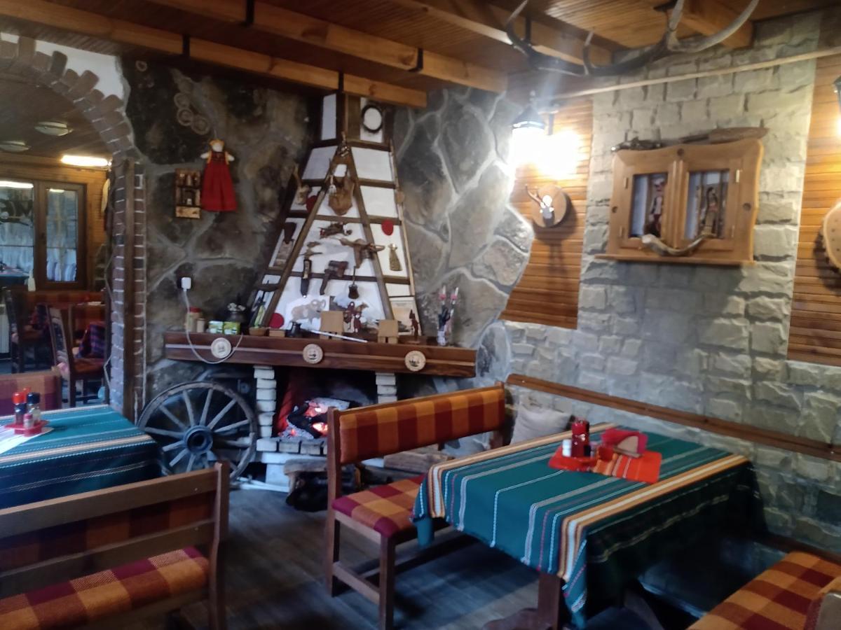 Hotel Кръчмъ При Байката Alpin Ribarica Esterno foto