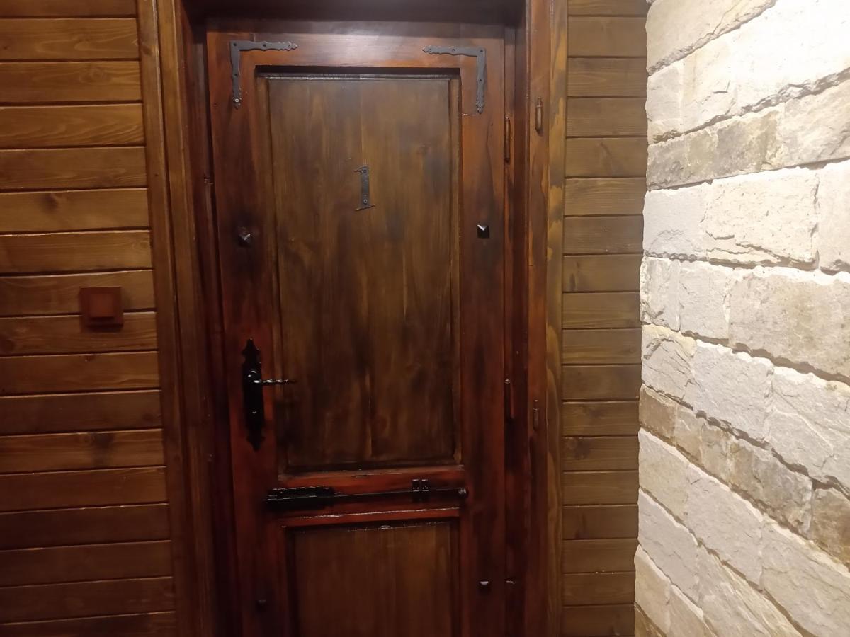 Hotel Кръчмъ При Байката Alpin Ribarica Esterno foto